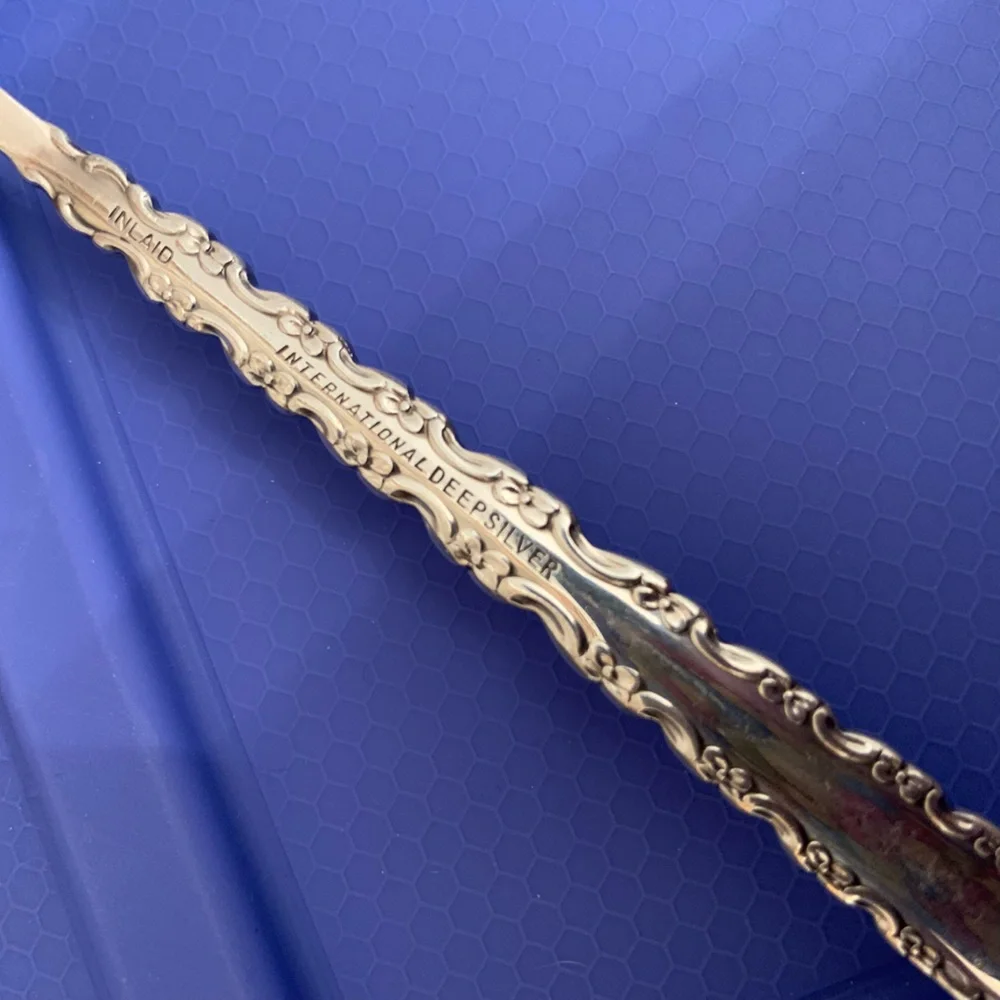(1) VINTAGE Antique Replacement Piece international deep silver inlaid Fork